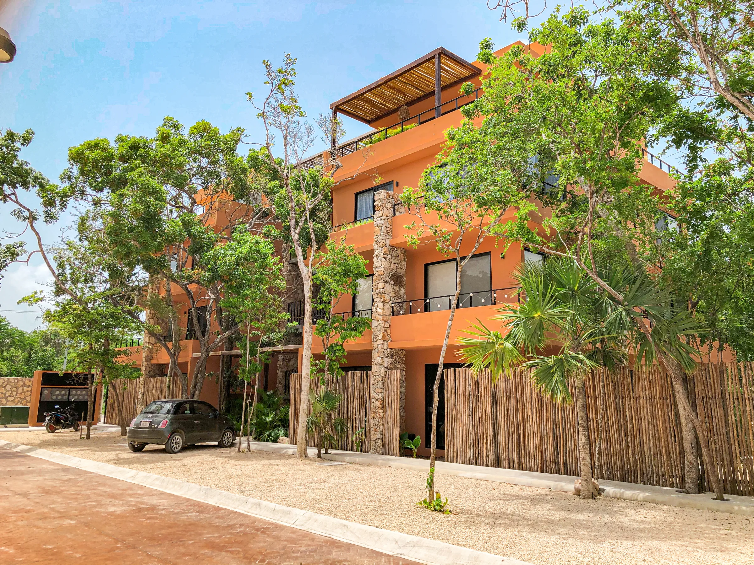 Comunidad residencial sostenible de casas, dúplex, departamentos y estudio, - 11