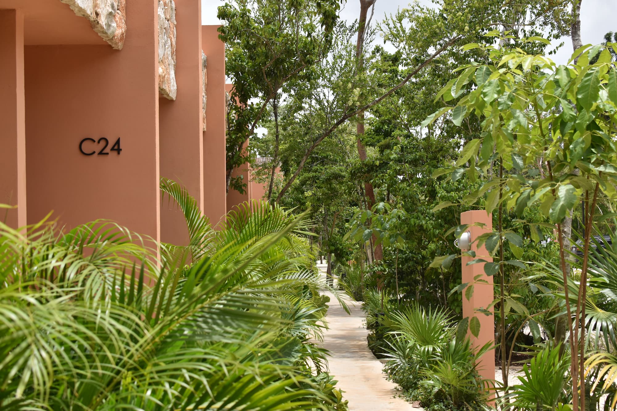 Comunidad residencial sostenible de casas, dúplex, departamentos y estudio, - 30