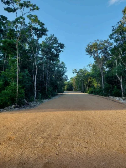 Compact residential lot in Tulum's Region 11 - 2