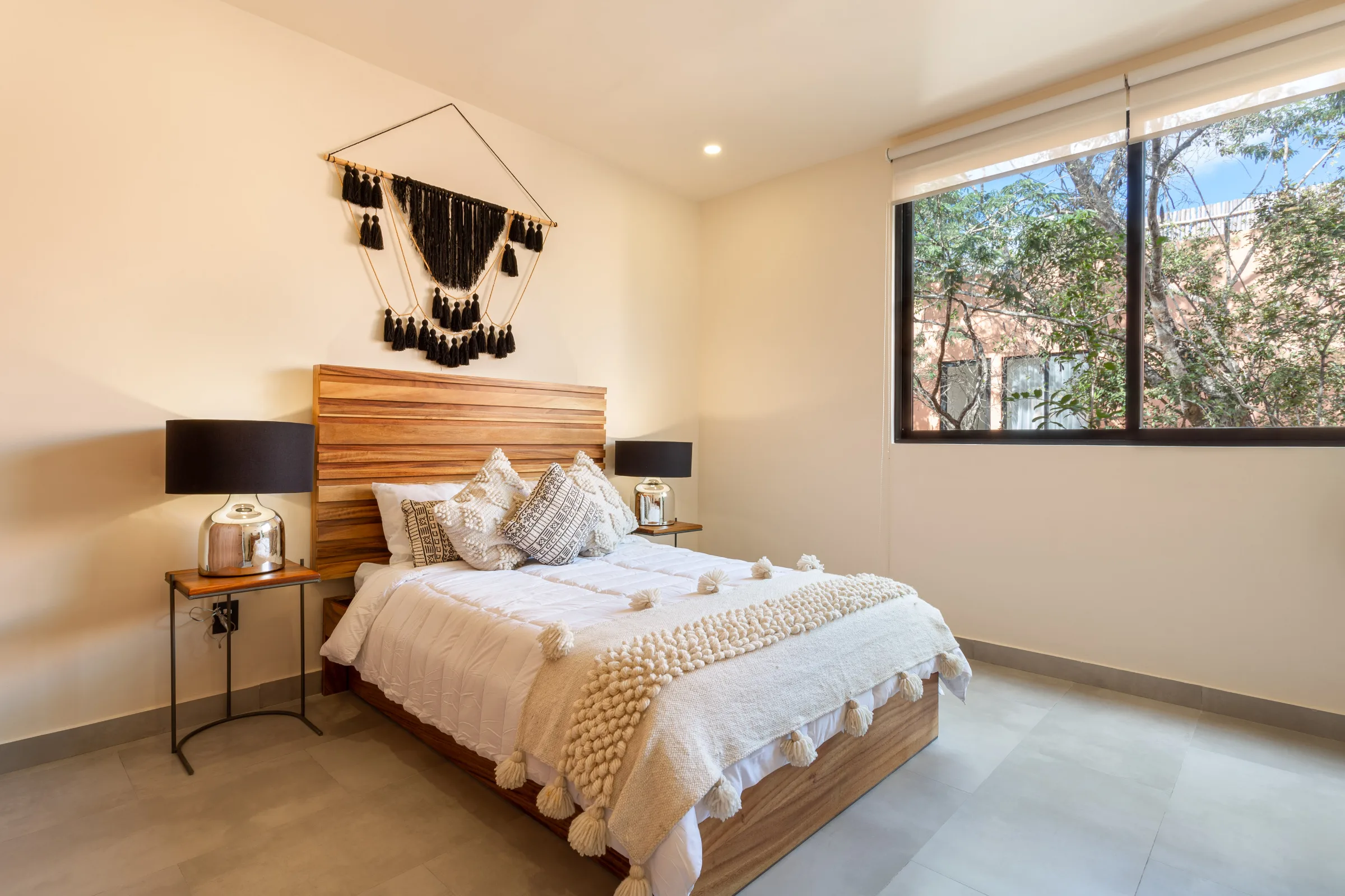 Two-bedroom apartment with private rooftop terrace - 4