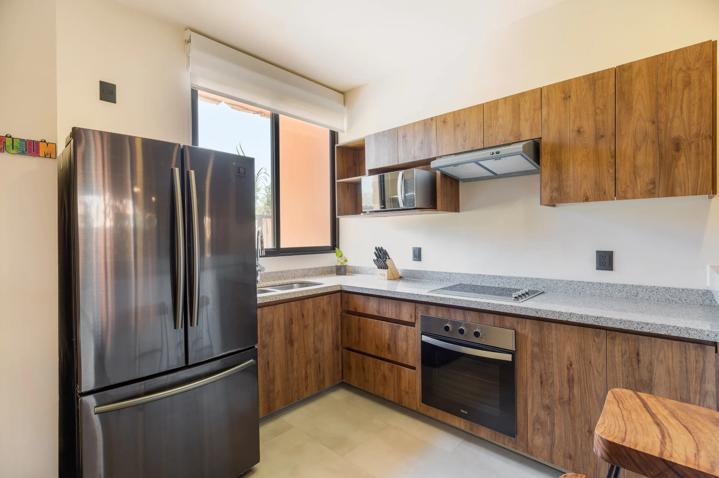 Two bedrooms on the ground floor with private garden - 2