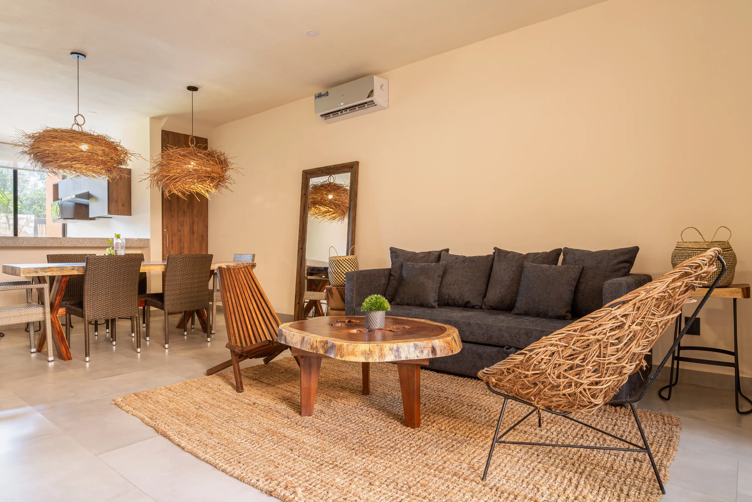 Two bedrooms on the ground floor with private garden - 4